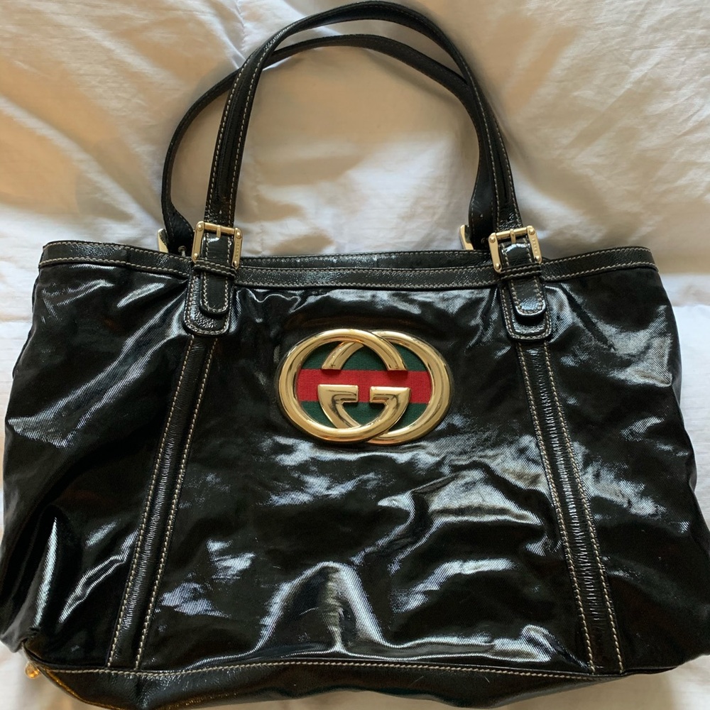 Patent leather Gucci bag